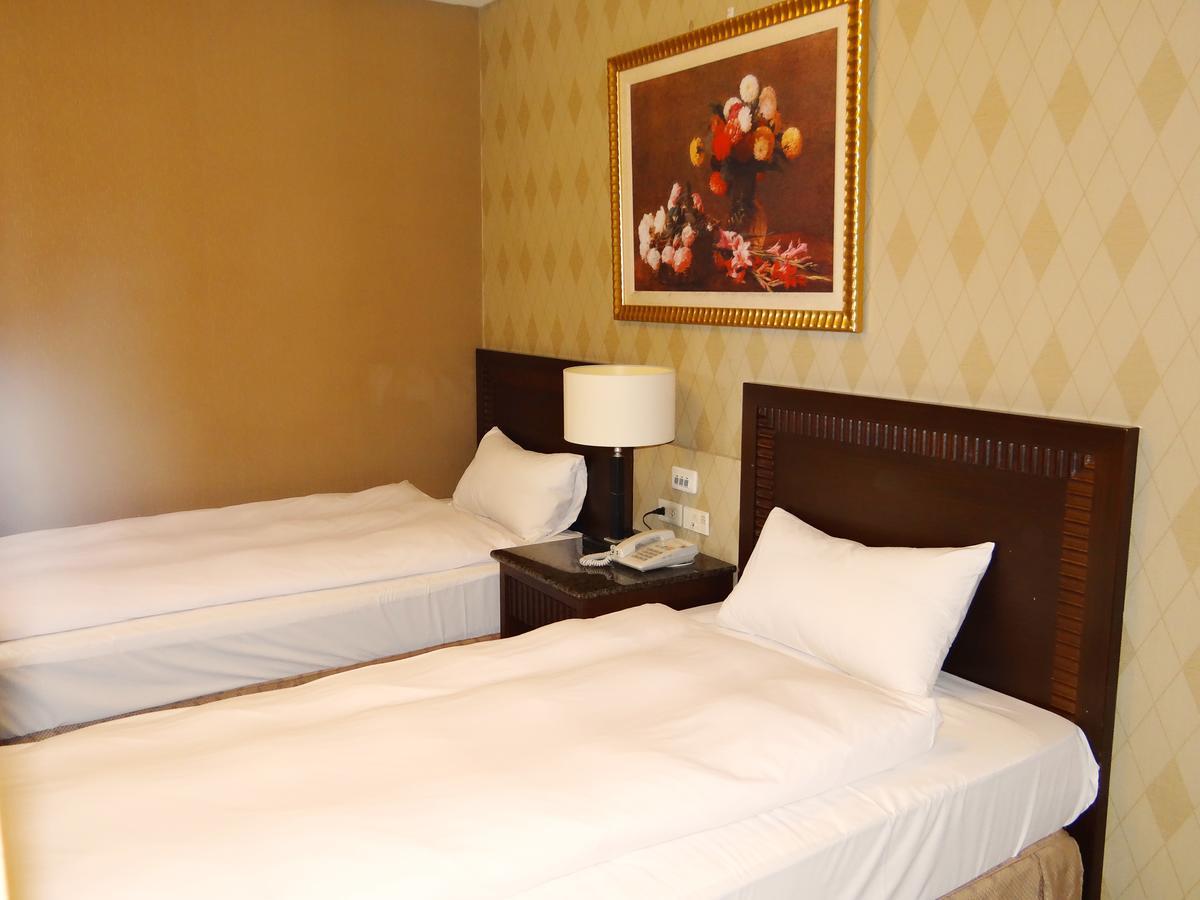 Wuzhou Hotel Città di Hualien Esterno foto