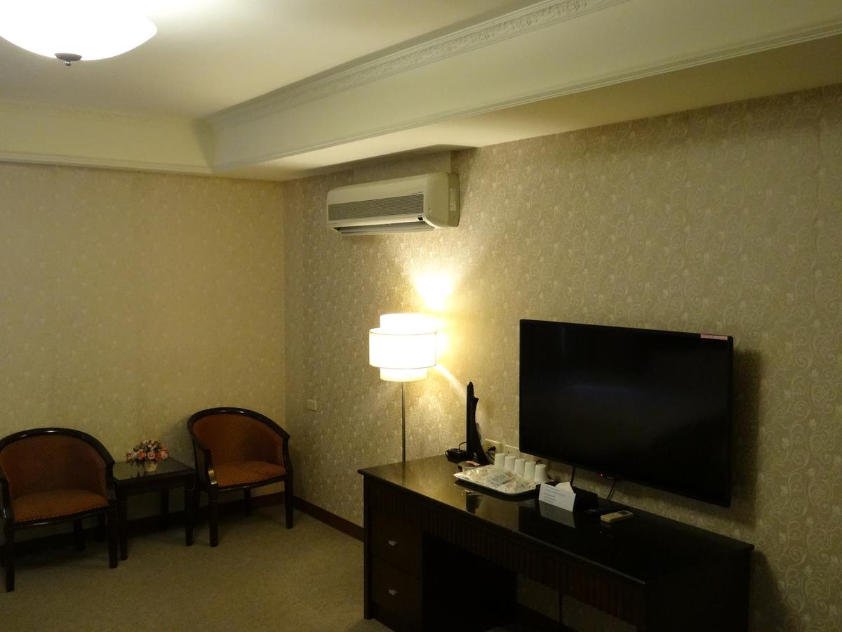 Wuzhou Hotel Città di Hualien Esterno foto