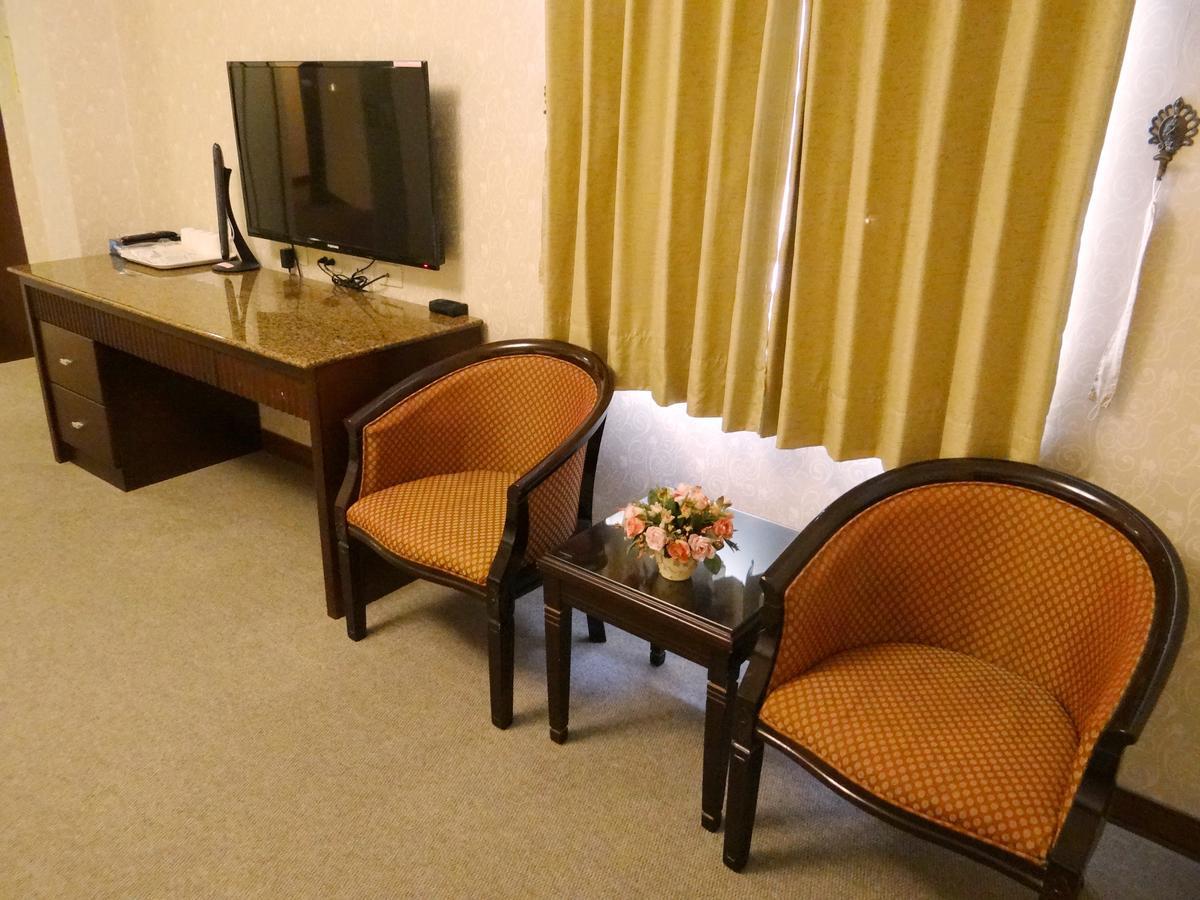 Wuzhou Hotel Città di Hualien Esterno foto