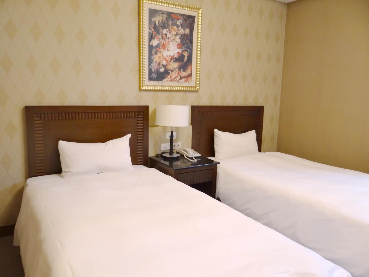 Wuzhou Hotel Città di Hualien Esterno foto