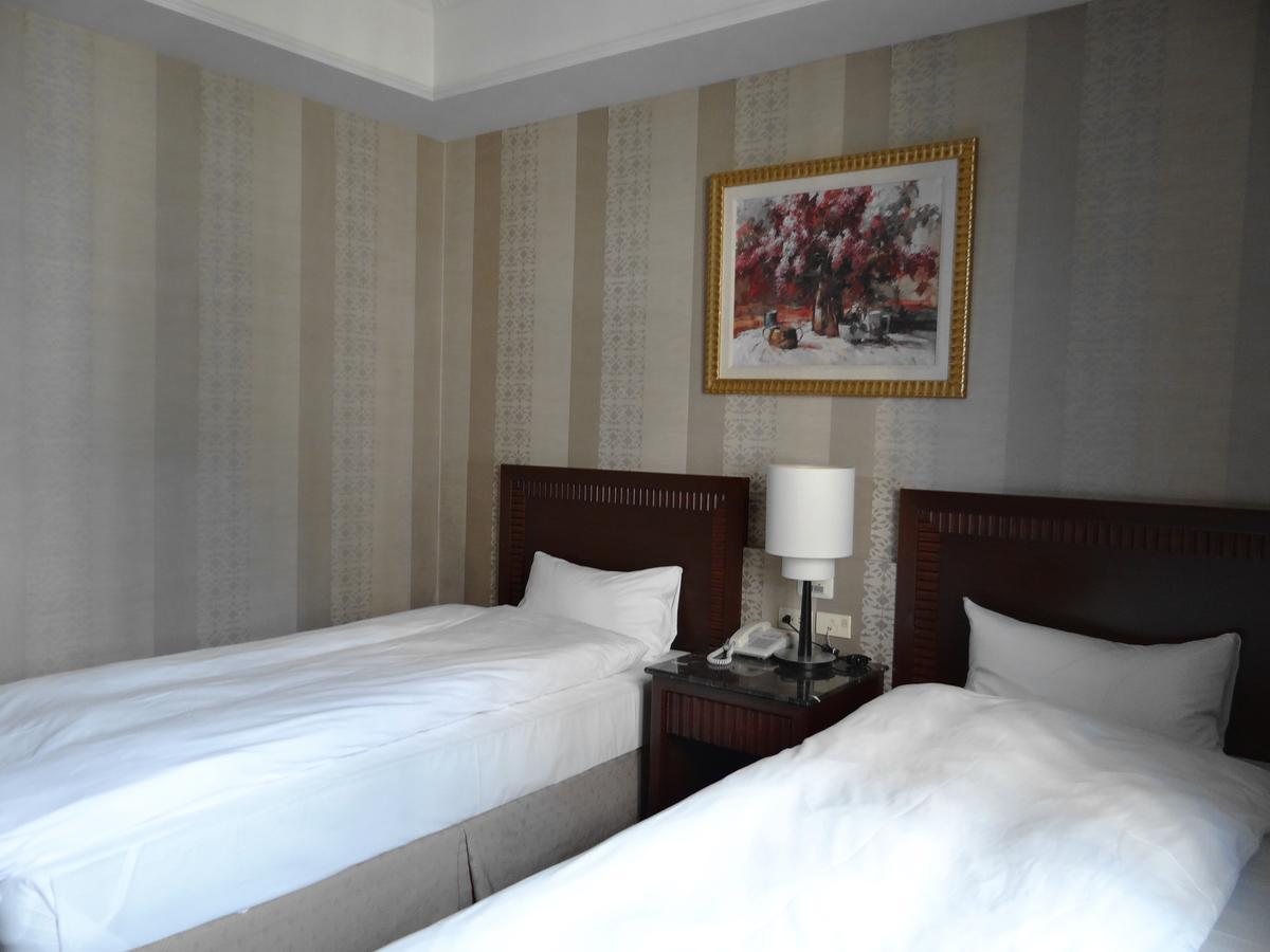 Wuzhou Hotel Città di Hualien Esterno foto
